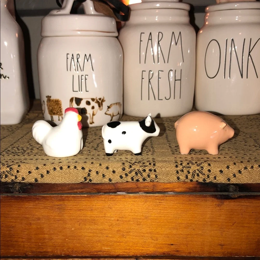Rae Dunn Farm Animals Mug Charms Set of 3 (Rooster/Cow/Pig)